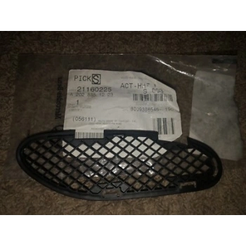 Mercedes C Class Ön Sis Lamba Kapağı Sağ 1997-2000 (Oem No:  A2028851223)