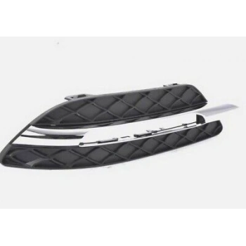 Mercedes C Class Ön Sis Lamba Kapağı Nikelaj Bandı Sağ 2011- (Oem No:  A2048803324)