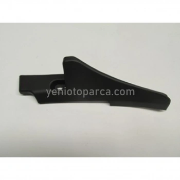 Dacia Duster Ön Cam Kenar Plastığı Sol 2009-  (Oem No:  688220006R)