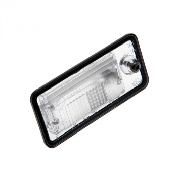 Audi A4 Plaka Lambası Sağ 2001 2007  (Oem No:  8E0807430B)