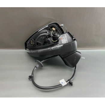 Audi A3 Dış Ayna Elektrikli Isıtmalı Sinyalli Sağ 2012- (Oem No:  8V1857410T9B9)