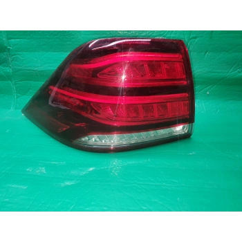 Mercedes Ml Class Arka Stop Ledli Sağ 2015- (Oem No:  1669065501)