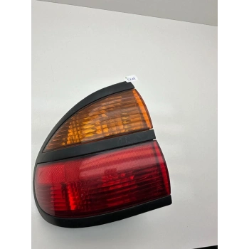 Renault Laguna Arka Dış Stop Sol 1998-2001 (Oem No:  7700420122)