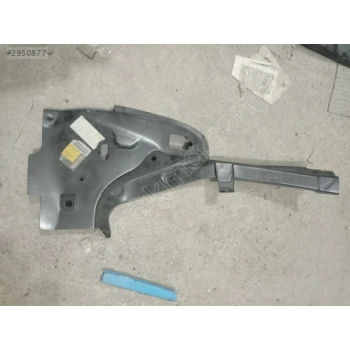Renault Clio Arka Stop Yuva Sacı Sağ 1998- 2007 (Oem No:  7751708267)
