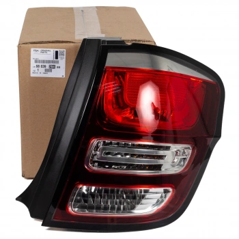 Citroen C3 Arka Stop Sis Lambalı Sağ 2013- (Oem No:  9803928480)