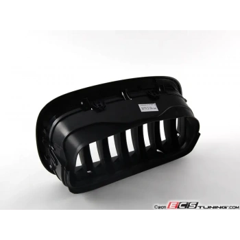 Bmw X5 X6 Ön Panjur Siyah Astarlı Sol 2007-- (Oem No:  51712150247)