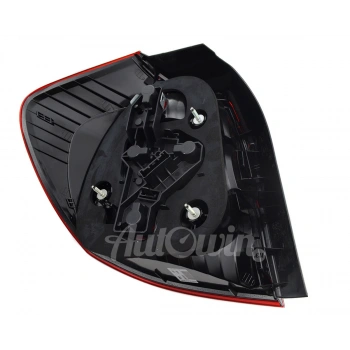 Bmw 1 Serisi Arka Stop Hatchback Sağ 2004- 2007 (Oem No:  63210397035)