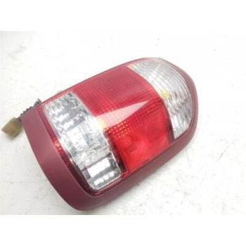 Nissan Pathfinder Arka Stop Sağ 1999-2004  (Oem No:  265502W625)