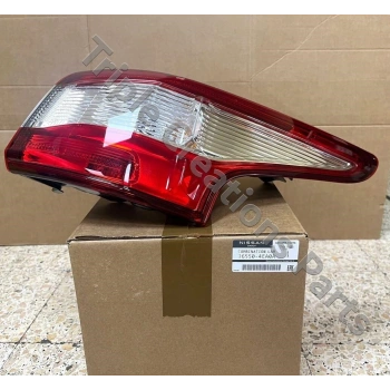 Nissan Qashqai Arka Stop Ledli Sağ 2013- (Oem No:  26550-4Ea0A)