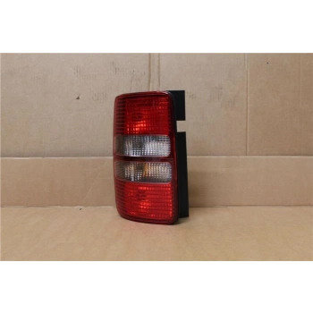 Volkswagen Caddy Arka Stop Koyu Grı Çift Kapılı Sol 2013- (Oem No:  2K5945095N)