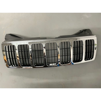 Jeep Grand Cherokee Ön Panjur Nikelaj Sıyah 2005  (Oem No:  55156814Ae)