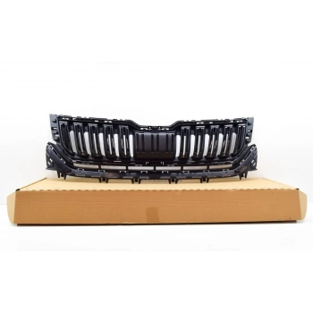 Skoda Kodiaq Ön Panjur 2017- (Oem No:  565853653A)