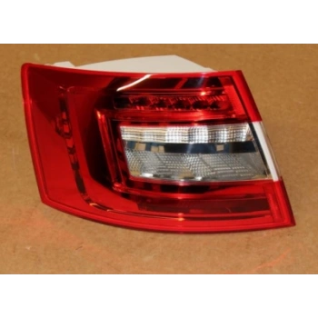 Skoda Octavia Arka Stop Sedan Sol 2016- (Oem No:  5E5945111B)