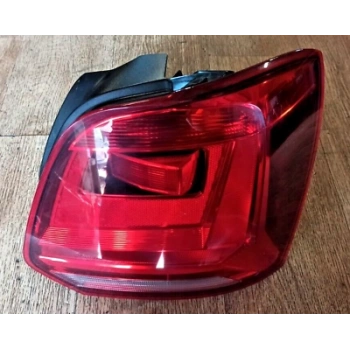 Volkswagen Polo Arka Stop Sisli Koyu Ref Sağ 2013-2016  (Oem No:  6C0945096M)