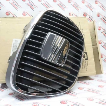 Seat İbiza Ön Panjur Sıyah 2002- (Oem No:  6L0853651E79Y)