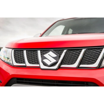 Suzuki Vitara Ön Panjur Nikelaj 2015- (Oem No:  72110-60R00-Bvw)