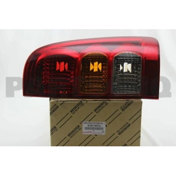 Toyota Hilux Arka Stop Sağ 2004- (Oem No:  815510K010)