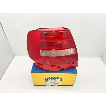 Audi A4 Arka Stop Sedan Sol 1999-2001 (Oem No:  8D0945095G)