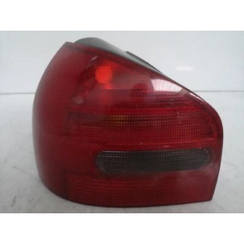 Audi A3 Arka Stop Sol 1997-2000 (Oem No:  8L0945095A)