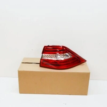 Mercedes Ml Class Arka Stop Ledli Sağ 2012-2015 (Oem No:  A1669063201)