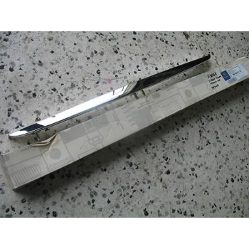 Mercedes A Class Ön Panjur Bandı Alt Nikelaj 1997- (Oem No:  A1688850174)