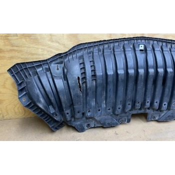 Mercedes C Class Karter Muhafaza Plastiği Ön Parça 2013- (Oem No:  A2055200000)