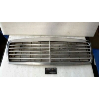 Mercedes W210 Ön Panjur Peteğı 2011- Nikelaj Çıtsıy95 (Oem No:  A2108880123)