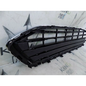 Ford Focus Ön Panjur Nikelaj Çerçeveli Gri Kuş 2018- (Oem No:  Jx7B-8C436-A)