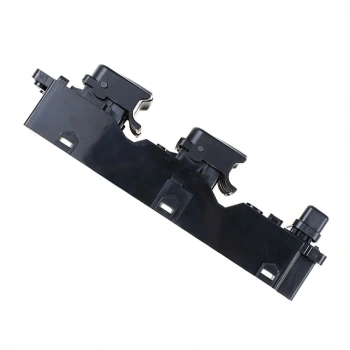 Hyundai  İ20   2013-2014; Ön/Arka Cam Düğme Butonu Sağ Oem No: (93570-1J100)