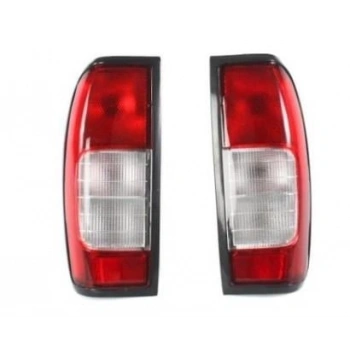 Ford Transit V347 2006- Çamurluk Ön Sağ Pıkap (Oem No:8C1116015Ba)