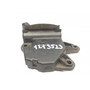 Volvo Kamyon- Fm/Fh2012-Fh460- 1998-2006; Ön Kapı İç Açma Kol Mekanizması Sağ Oem No: (1063328)