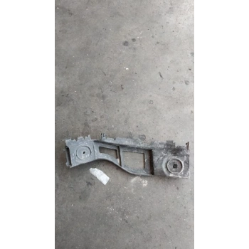 Volkswagen Polo Arka Tampon Braketi Orta 2009-  (Oem No:  6R6807863B)