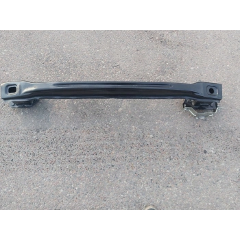 Mercedes C Class Ön Tampon Demiri 2013- (Oem No:  A2056100014)