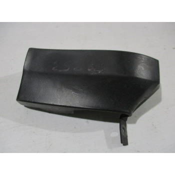 Volkswagen Passat 1997-2005 Arka Sol Marşpiyel Köşe Bakaliti Oem No (3B0853897AB41)