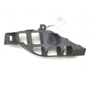 Seat Leon Arka Tampon Braketi Sol 2012-  (Oem No:  5F0807377)