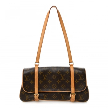 Ford B M Ax  2012-2016  Ön Tampon Siyah (Panjur/Sis Delikli) (Oem No:1783775)