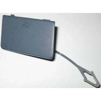 Bmw 1 Serisi Ön Tampon Çeki Demiri Kapağı 2004- (Oem No:  51117136634)