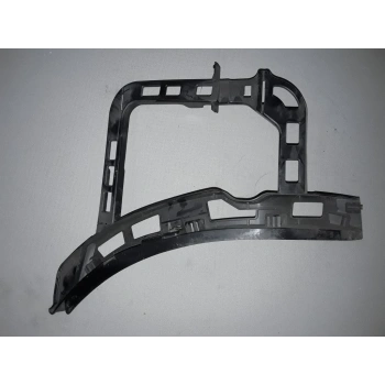 Volkswagen Passat Arka Tampon Braketi Sol 2010-2014 (Oem No:  3Ae807377)