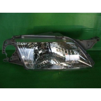 Mazda Premacy- 1999-2001; Far Lambası Sağ Şeffaf Camlı H4 (Tyc) Oem No: (C100510K0C)