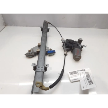 Cam Krikosu Almera 2000-2003 Ön Elektrikli Motorsuz Sağ  Oem No: 80700-Bm705