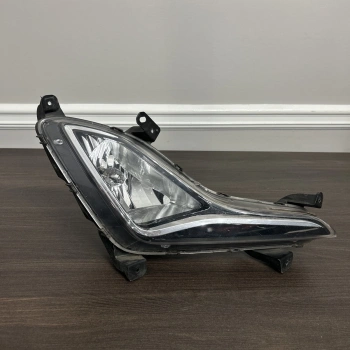 Sis Lambası Elantra 2014- Soledli Sağ  Oem No: 92202-3X Led