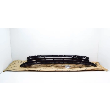 Volkswagen Passat 2013  Ön Tampon Izgarası  (Oem No:3G0853671B9B9)