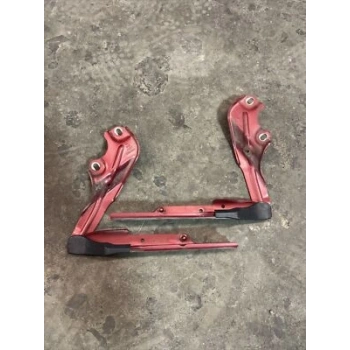 Volkswagen A6 2011  Kaput Menteşesi Sol  (Oem No:4G8823301E)