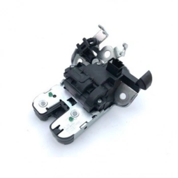 Volkswagen Jetta 2010  Bagaj Kilidi  (Oem No:5C6827505G)