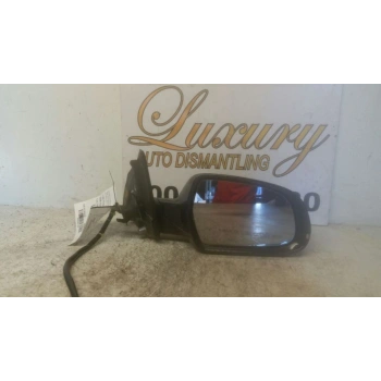 Vw A4  2008  Dış Dikiz Aynası Sağ Elektrikli Isıtmalı Astarlı Sinyallı (10 Pın) (Oem No:8K1857410Ag)