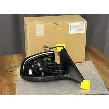 Mercedes 204 2007-2010 Dış Dikiz Aynası Sağ Elektrikli Isitmali Astarli Sinyalli Hafizali Kör Noktali   (Oem No:A2048100276)