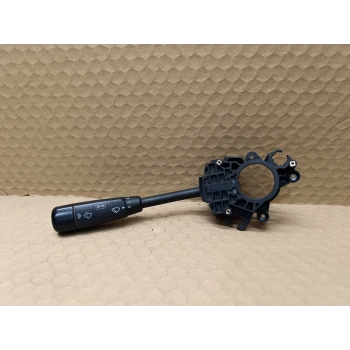 Mercedes 639 2003-2012 Sinyal Kumanda Kolu  (Oem No:A6395450124)