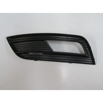 Audi A4 - 2013-2015 Sis Lamba Kapağı Sol Delikli (Nikelaj Çıtasız) (Oem No: 8K0807681K01C)