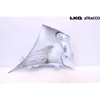 Volkswagen Beetle 2011-2016 Ön Çamurluk Küçük Parça Sağ (Oem No: 5C5821018)