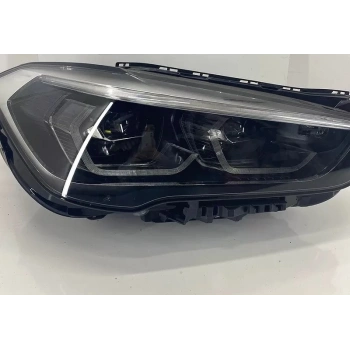 Bmw X1 - - F48 (2021 Yılında Çıkan Kasa) Far Sağ (Oem No: 63119477812)